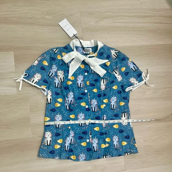 Unique Vintage Unicorn Cat & Fish Print Caticorns Chita Blouse & Bow Tie NWT L - Picture 6 of 10